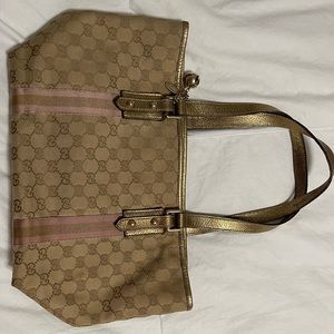 Authentic Gucci small tote bag in Gold